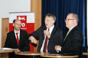 Gernot Gruber MdL, Bernd Lange MdEP und Christian Lange MdB (Bild: D. Krebs)